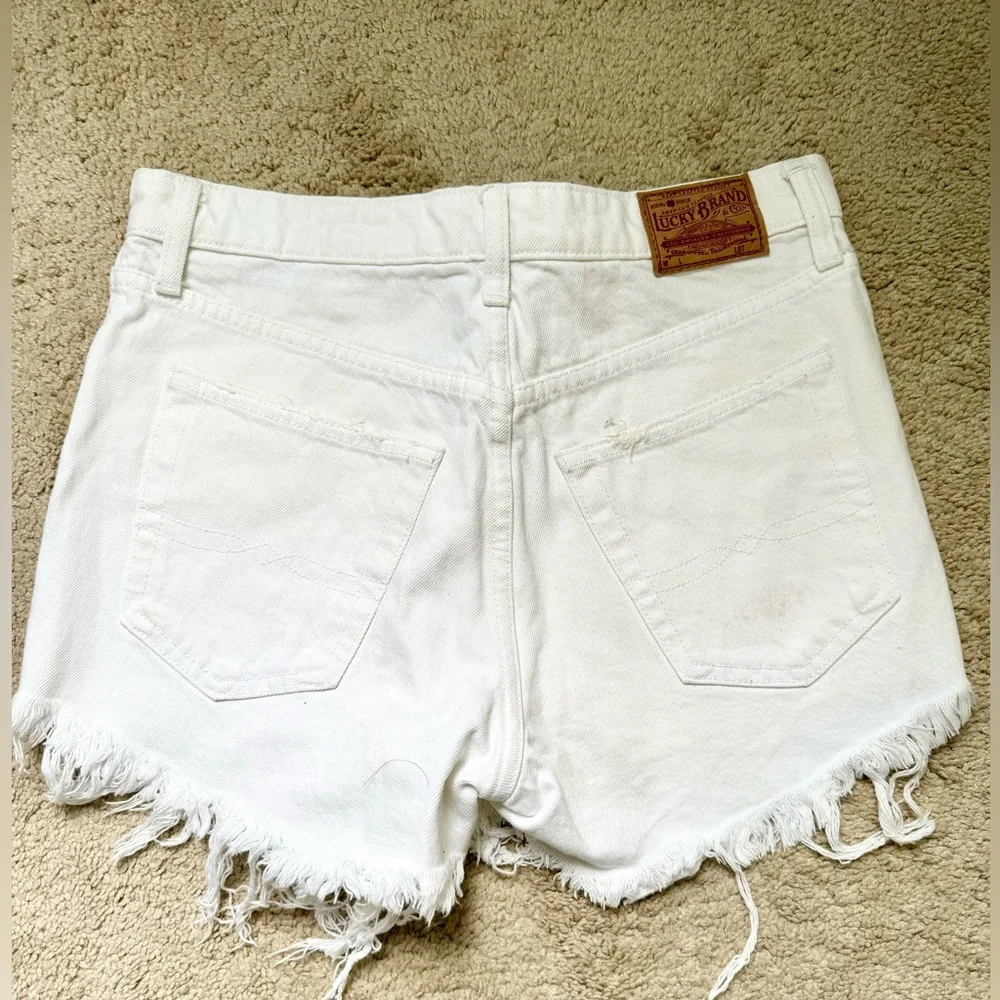 Lucky Brand White Jean Shorts - Picture 4 of 4